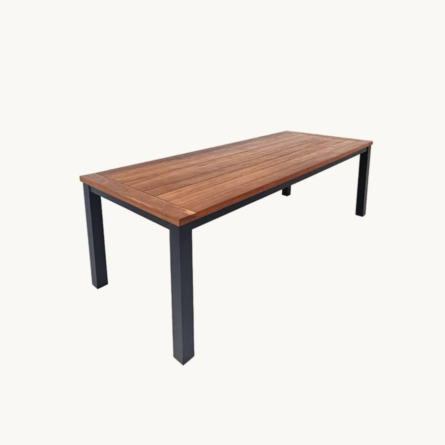 Italia — mesa da WE Móveis, vista do modelo