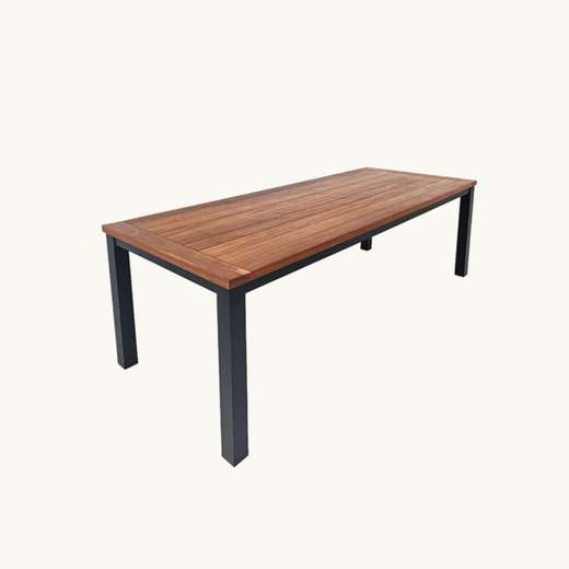 Italia — mesa da WE Móveis